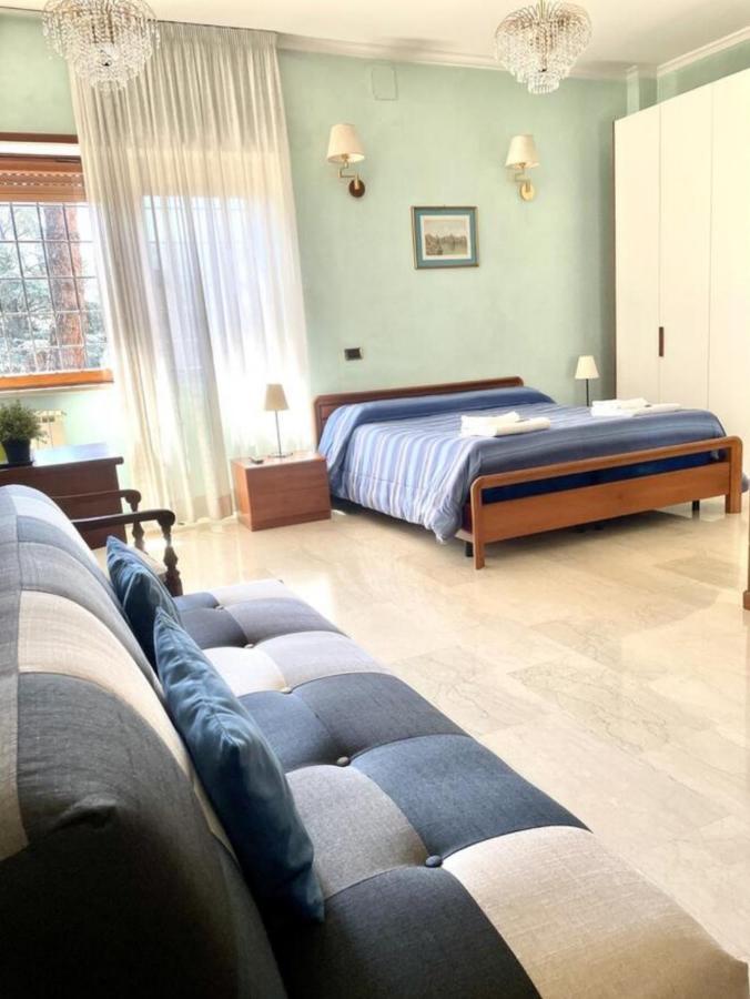 B&B "Feelgood" Рим Екстериор снимка